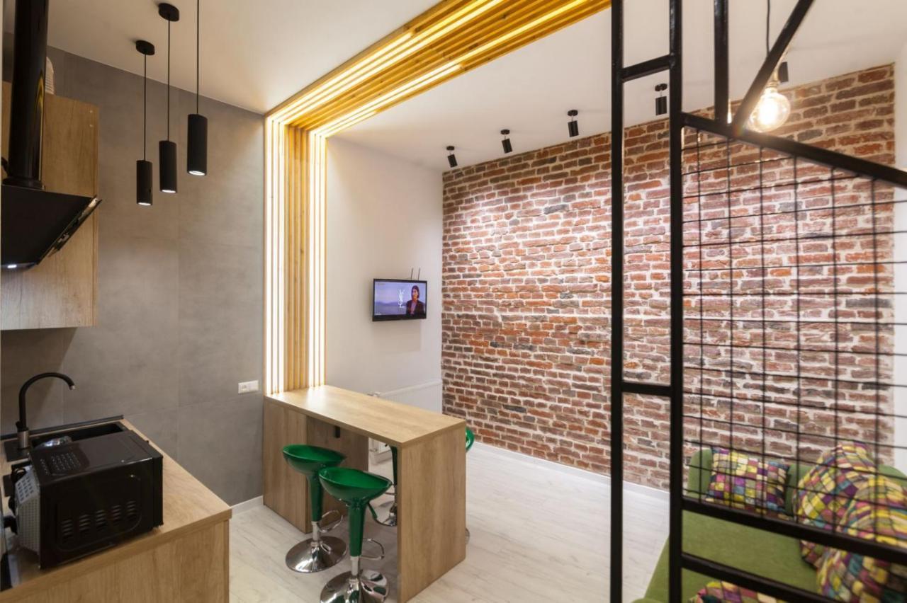 Apartments On Kulisha Str 리비프 외부 사진