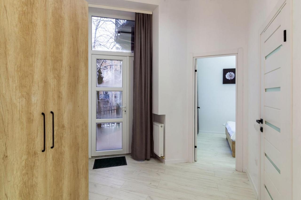 Apartments On Kulisha Str 리비프 외부 사진